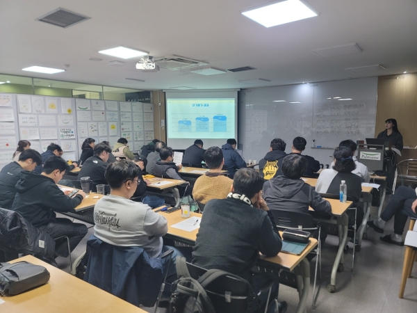2024. 11. 8.(금) 풀무원 음성두부공장 직장인대상 정신건강증진교육 진행